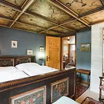 Alpine Chalet Turquino アパート *
