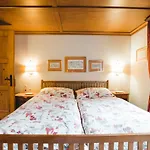 Alpine Chalet Turquino *