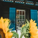 Alpine Chalet Turquino アパート