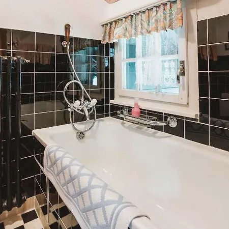 Alpine Chalet Turquino Appartement *